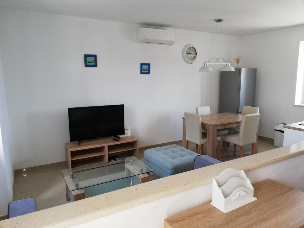 Apartman Postira Rot Екстер'єр фото