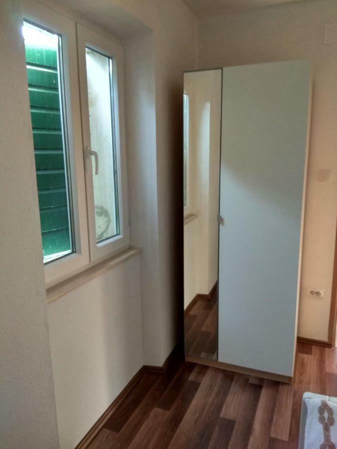 Apartman Postira Rot Екстер'єр фото